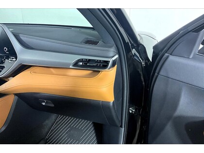 used 2023 Toyota Highlander car, priced at $54,998