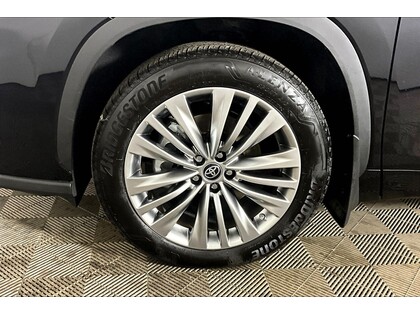 used 2023 Toyota Highlander car, priced at $54,998