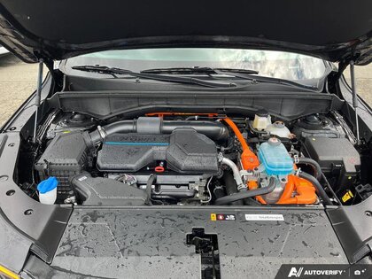 used 2025 Kia Sorento Plug-In Hybrid car, priced at $48,888