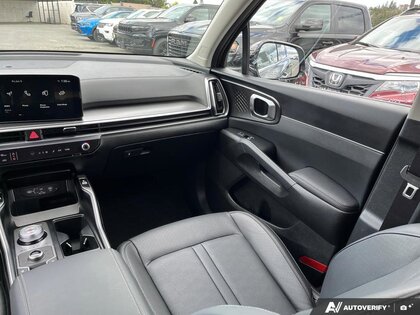 used 2025 Kia Sorento Plug-In Hybrid car, priced at $48,888