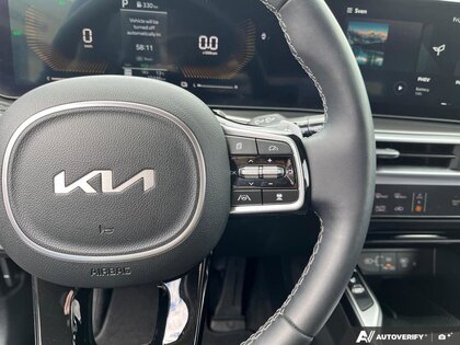 used 2025 Kia Sorento Plug-In Hybrid car, priced at $48,888