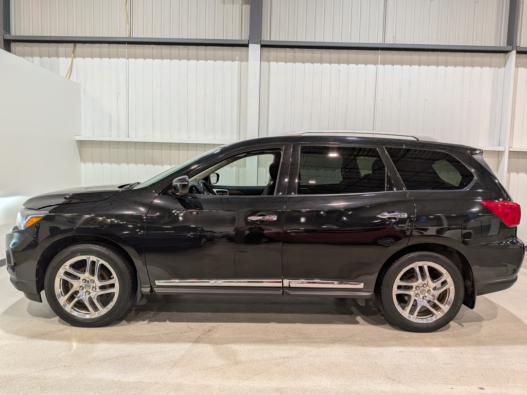Nissan Pathfinder 2019