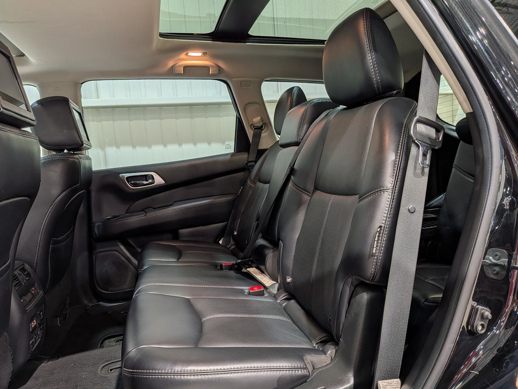 Nissan Pathfinder 2019