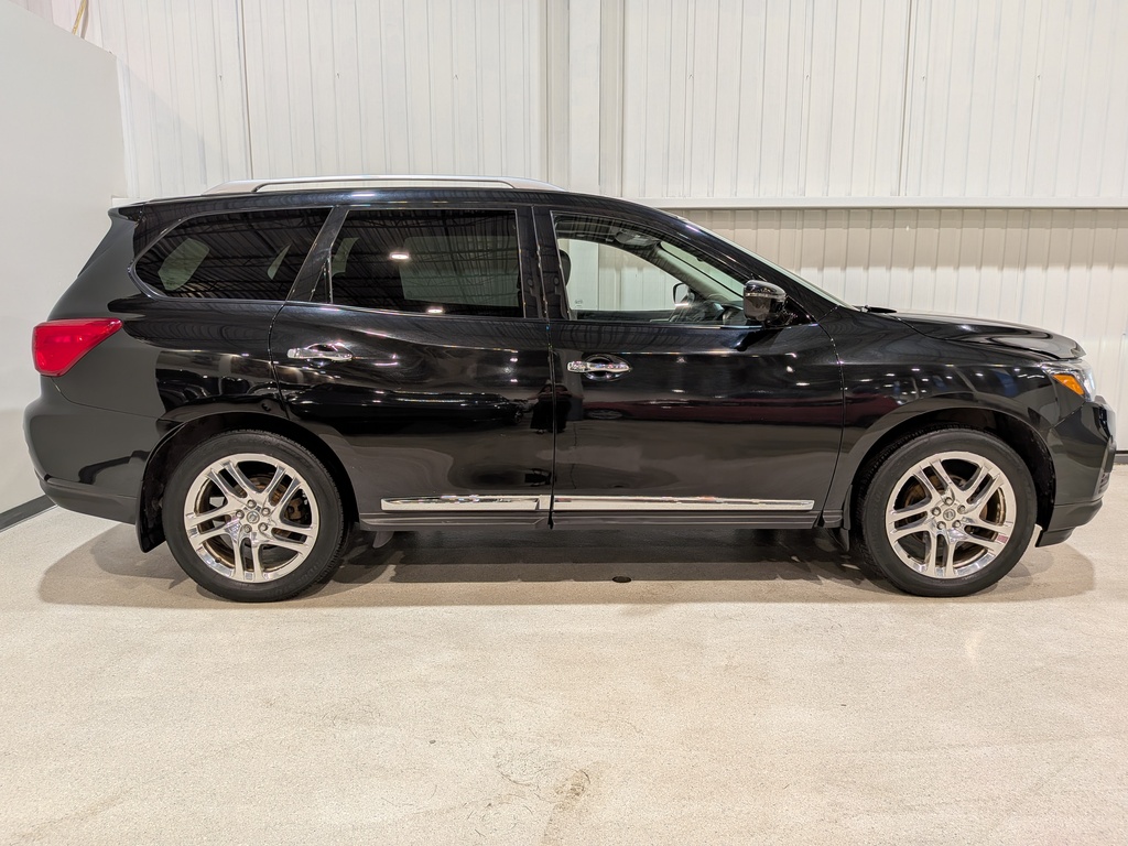 Nissan Pathfinder 2019