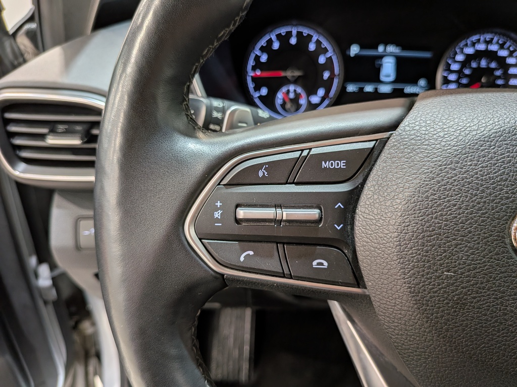 Hyundai Santa Fe 2023