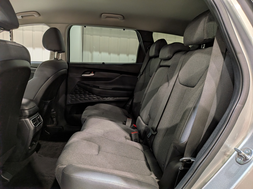 Hyundai Santa Fe 2023