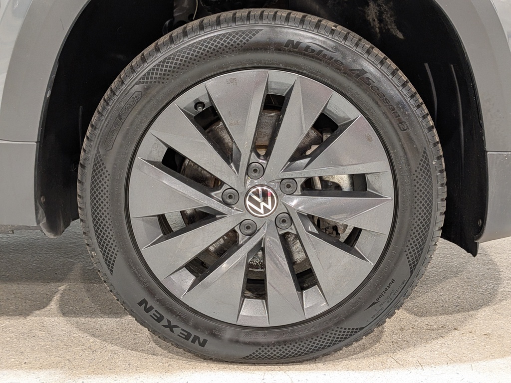 Volkswagen Taos 2024