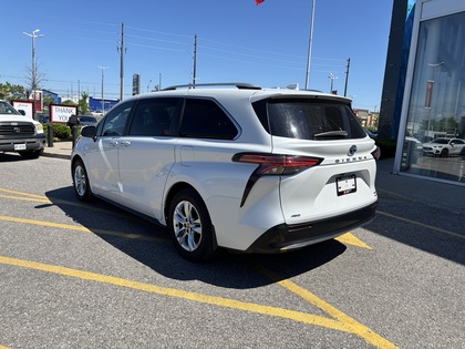 used 2022 Toyota Sienna car, priced at $52,995