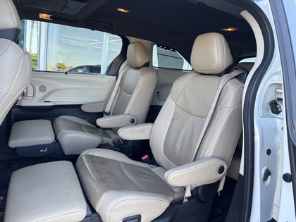 used 2022 Toyota Sienna car, priced at $52,995