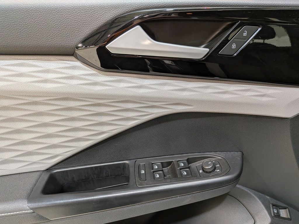 Volkswagen Taos 2024