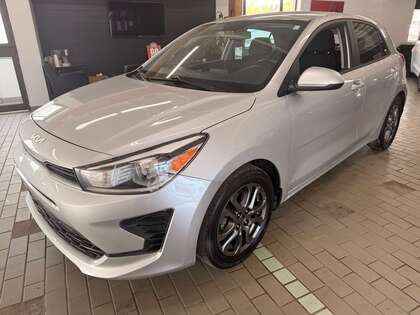 Silver 2023 Kia Rio5 LX Premium Wagon FWD Wagon Automatic