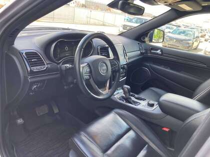 used 2021 Jeep Grand Cherokee car, priced at $35,900