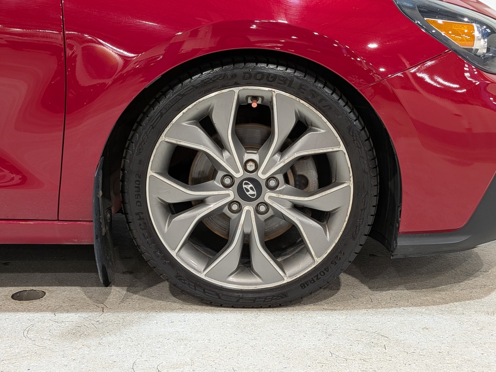 Hyundai Elantra GT 2019