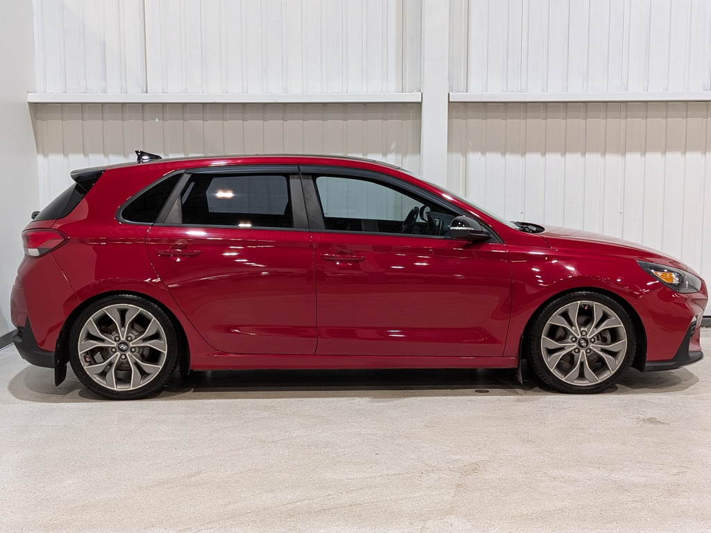 Hyundai Elantra GT 2019