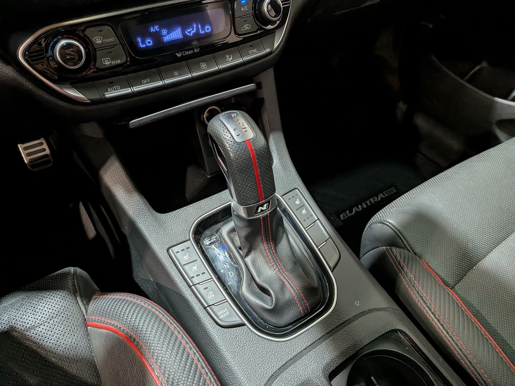 Hyundai Elantra GT 2019