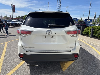 used 2016 Toyota Highlander car, priced at $24,995