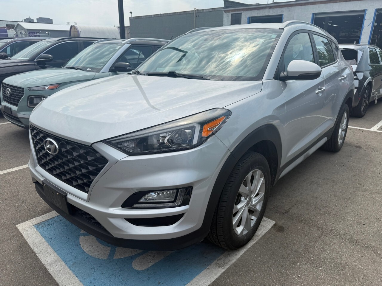 Silver 2019 Hyundai Tucson Preferred AWD SUV / Crossover Automatic