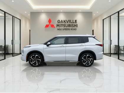 used 2024 Mitsubishi Outlander car, priced at $39,950