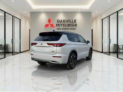 used 2024 Mitsubishi Outlander car, priced at $39,950
