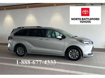 2025 Toyota Sienna LE 8-Passenger AWD