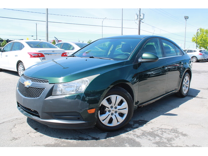 Green 2014 Chevrolet Cruze 1LT Sedan FWD Sedan Front-Wheel Drive Automatic