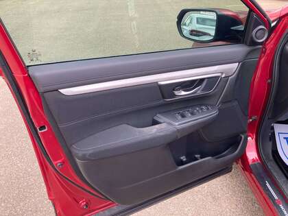 used 2021 Honda CR-V car, priced at $25,900