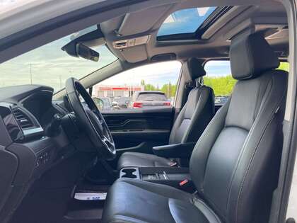 used 2022 Honda Odyssey car, priced at $41,900