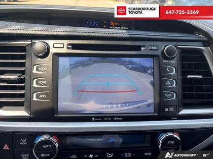used 2019 Toyota Highlander car, priced at $29,995