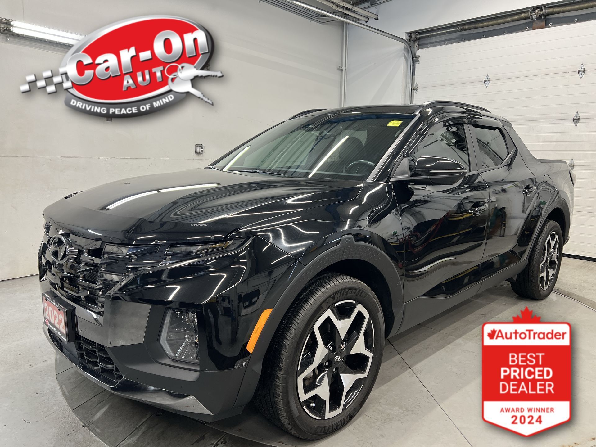 Black 2022 Hyundai Santa Cruz Ultimate Crew Cab AWD Pickup Truck Automatic