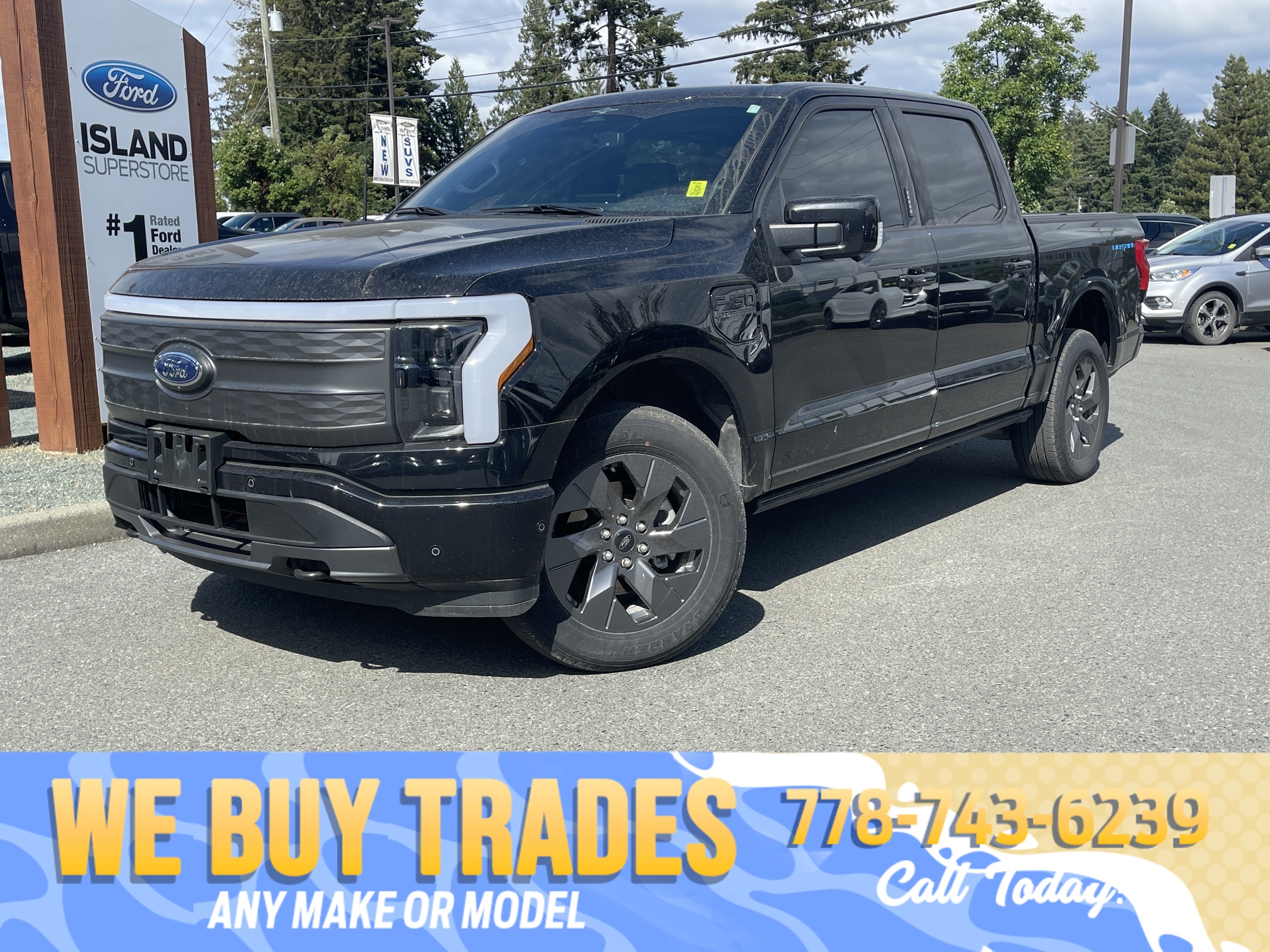2023 Ford F-150 Lightning Lariat SuperCrew AWD
