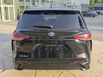 used 2025 Toyota Sienna car, priced at $63,995