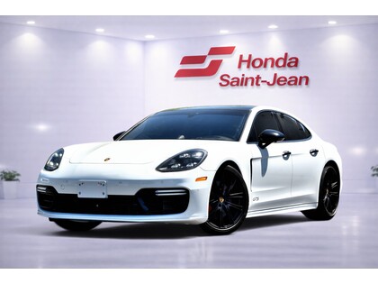 2019 Porsche Panamera GTS AWD
