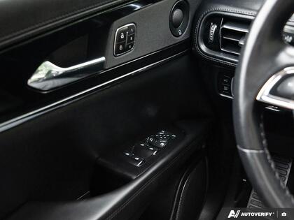 used 2023 Lincoln Nautilus car, priced at $44,900