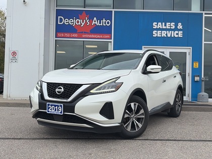 White 2019 Nissan Murano S FWD SUV / Crossover Front-Wheel Drive Continuously Variable Transmission