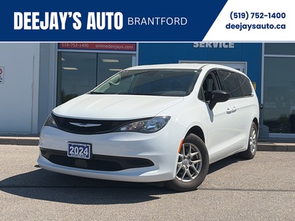 White 2024 Chrysler Grand Caravan SXT FWD Minivan Automatic