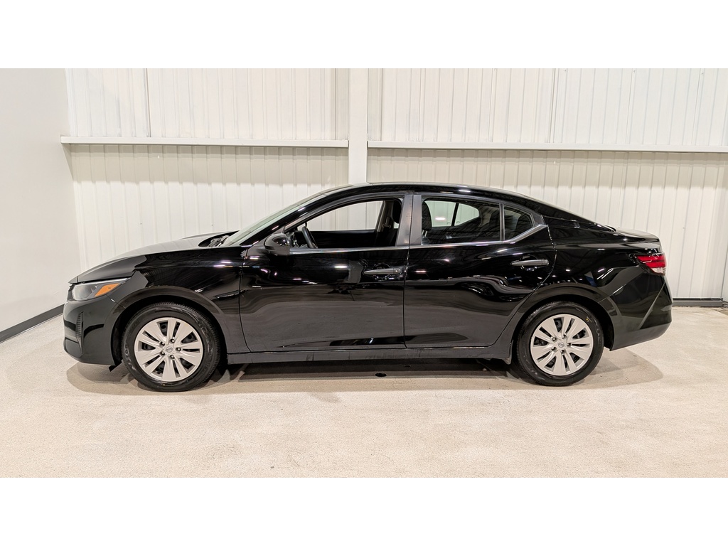 Nissan Sentra 2024