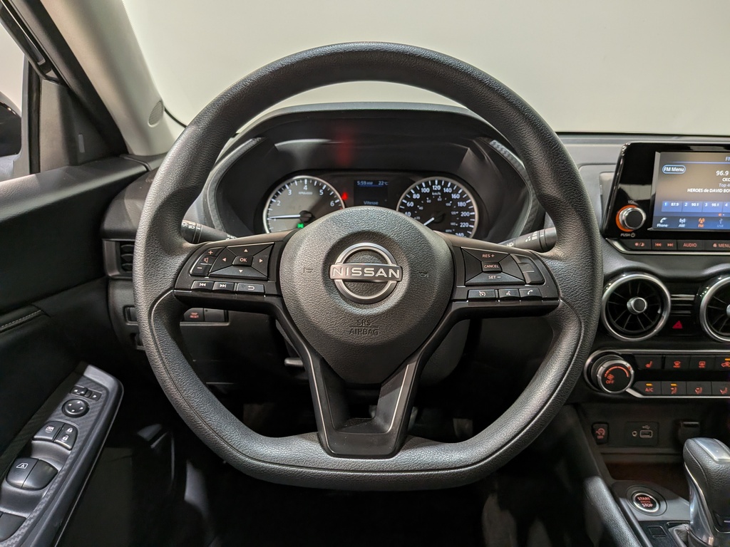 Nissan Sentra 2024