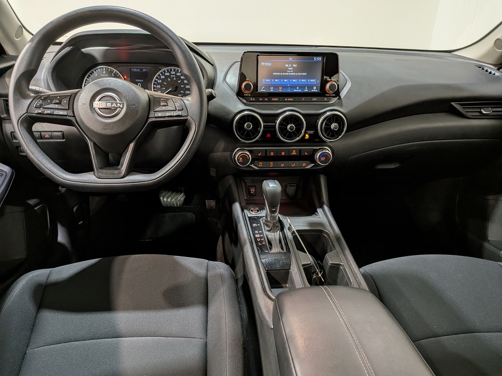 Nissan Sentra 2024