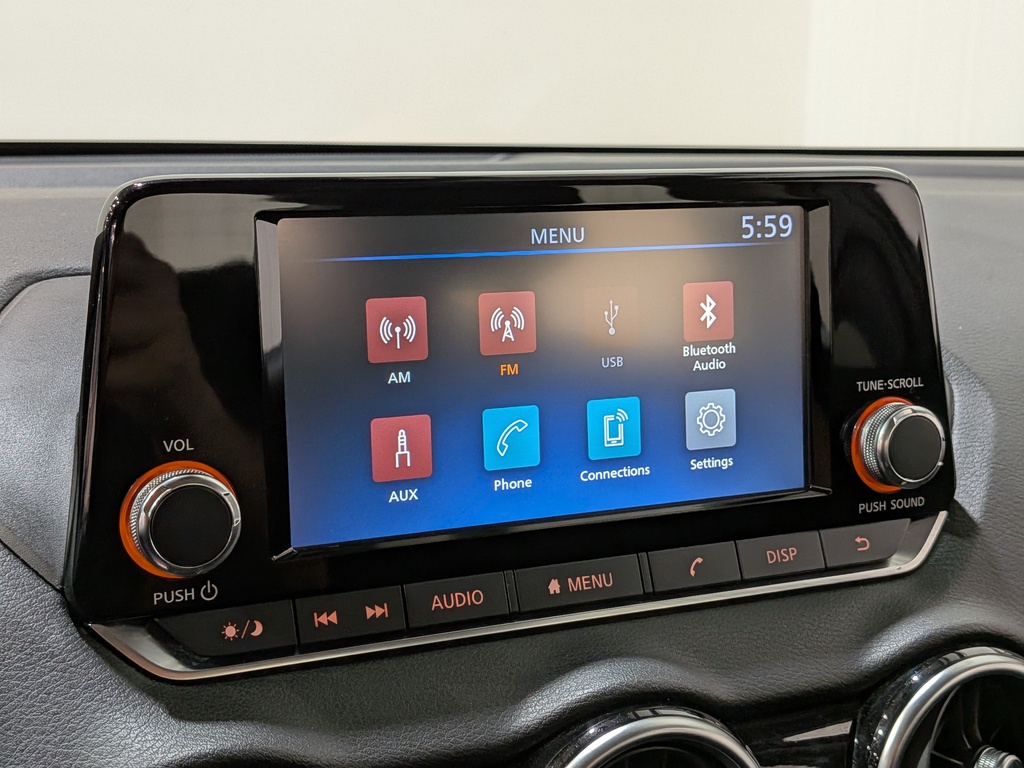 Nissan Sentra 2024
