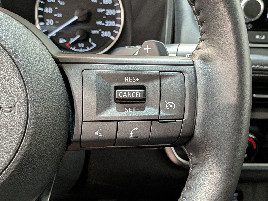 Nissan Rogue 2024