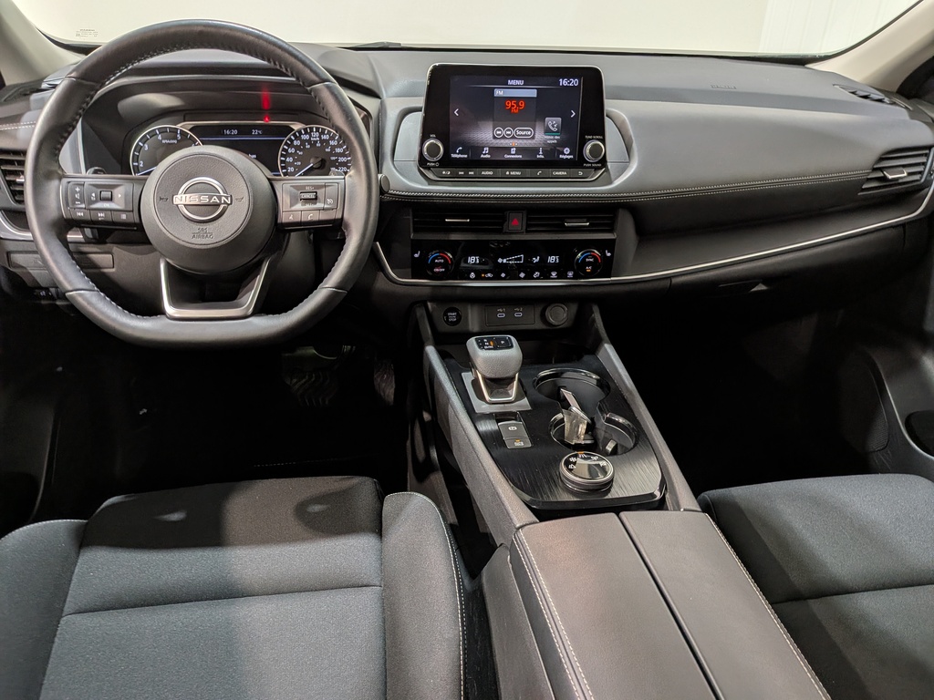 Nissan Rogue 2024