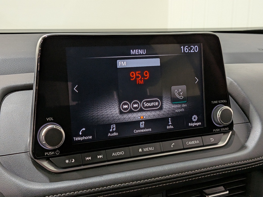 Nissan Rogue 2024