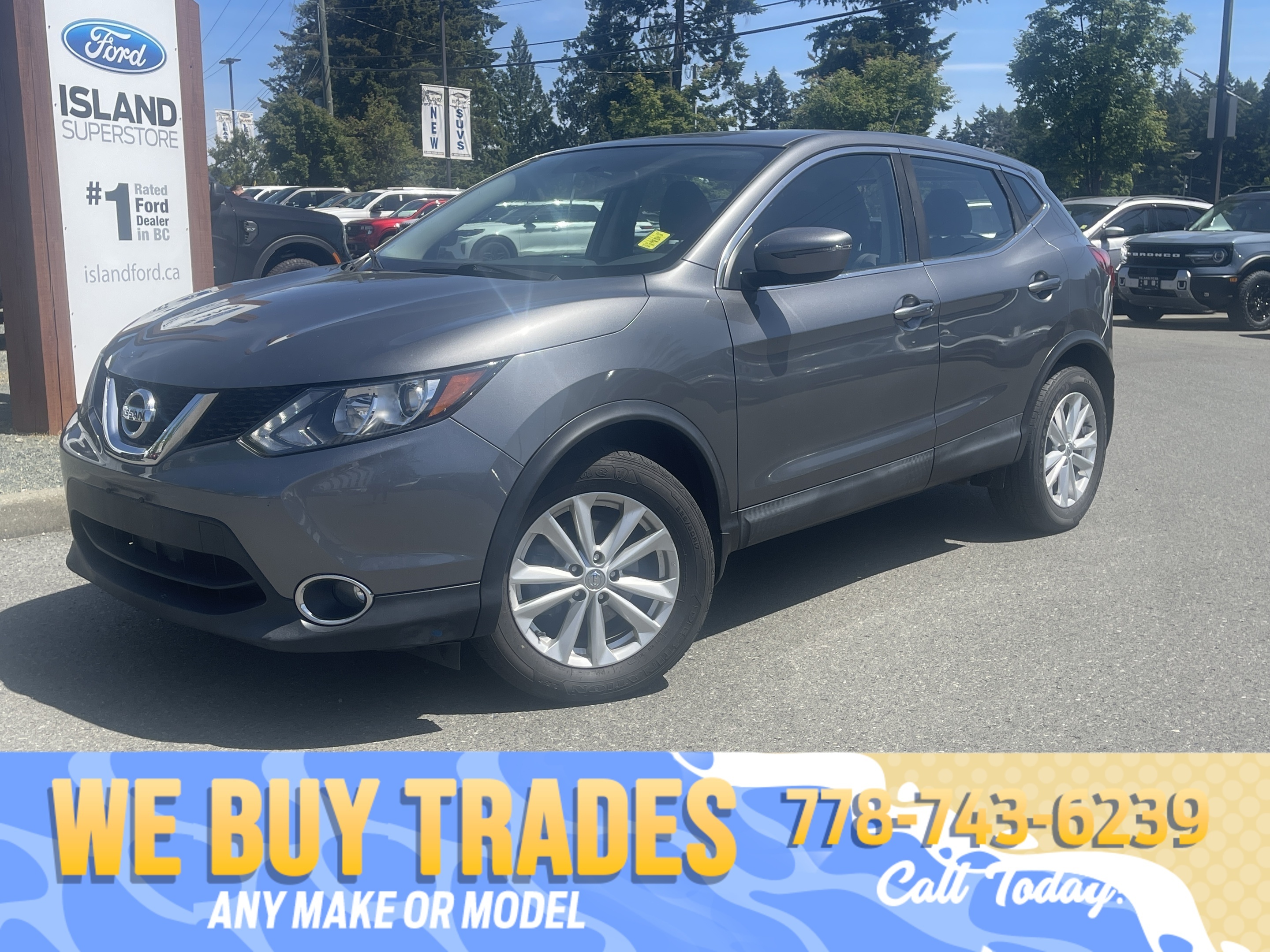 Gray 2018 Nissan Qashqai SV AWD SUV / Crossover Automatic