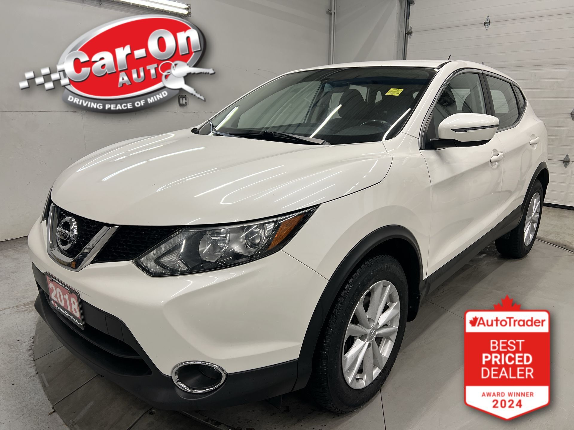 White 2018 Nissan Qashqai SUV / Crossover Automatic