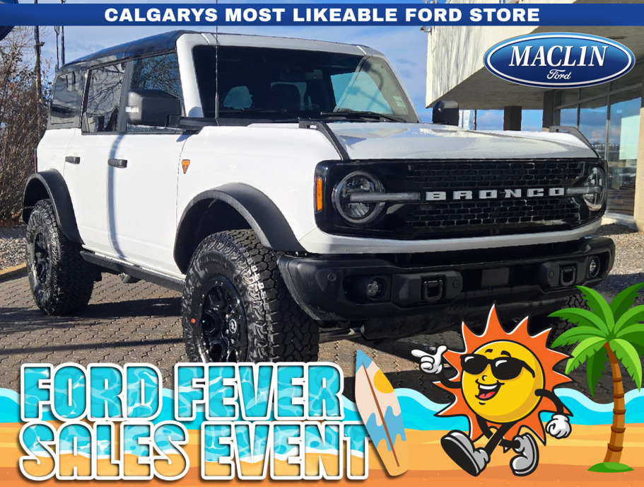 White 2025 Ford Bronco Badlands 4-Door 4WD SUV / Crossover Four-Wheel Drive Automatic