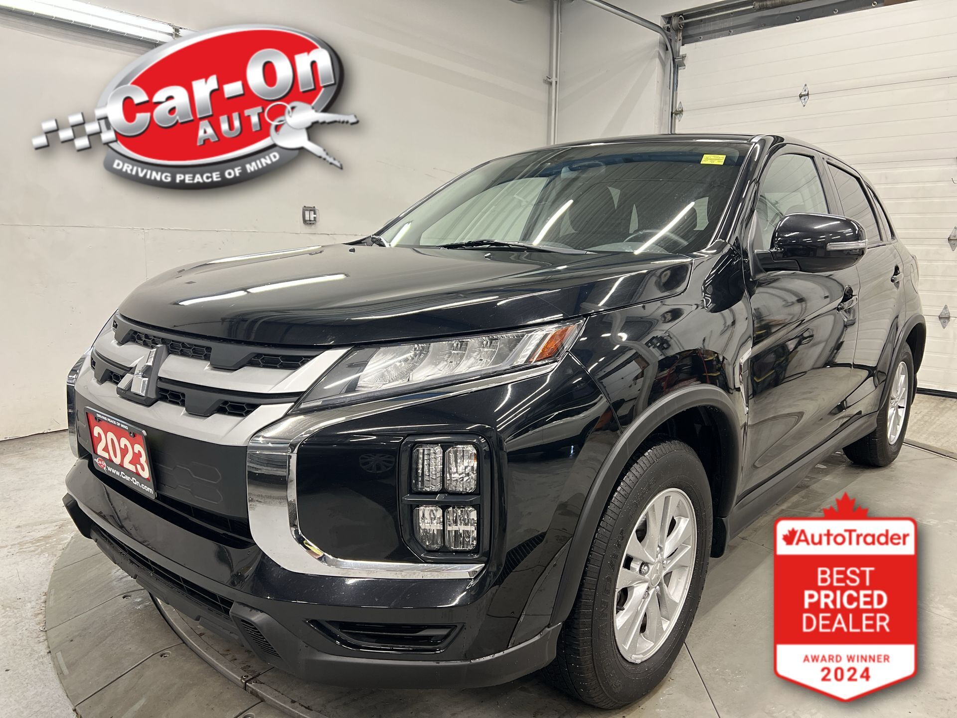 Black 2023 Mitsubishi RVR SE FWD SUV / Crossover Automatic