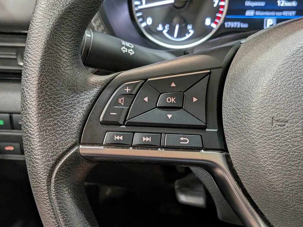 Nissan Sentra 2023