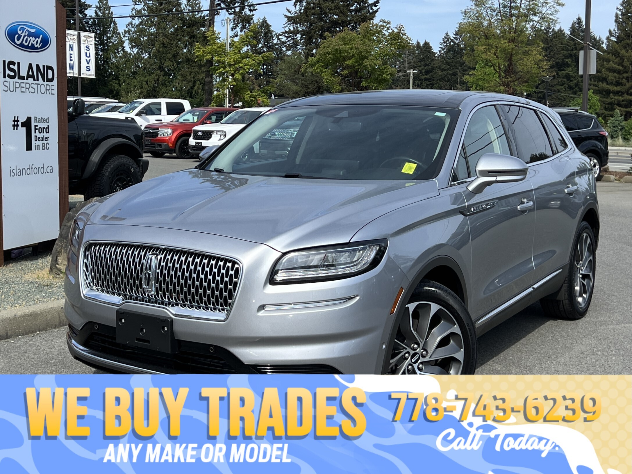 Silver 2022 Lincoln Nautilus Reserve AWD SUV / Crossover All-Wheel Drive Automatic