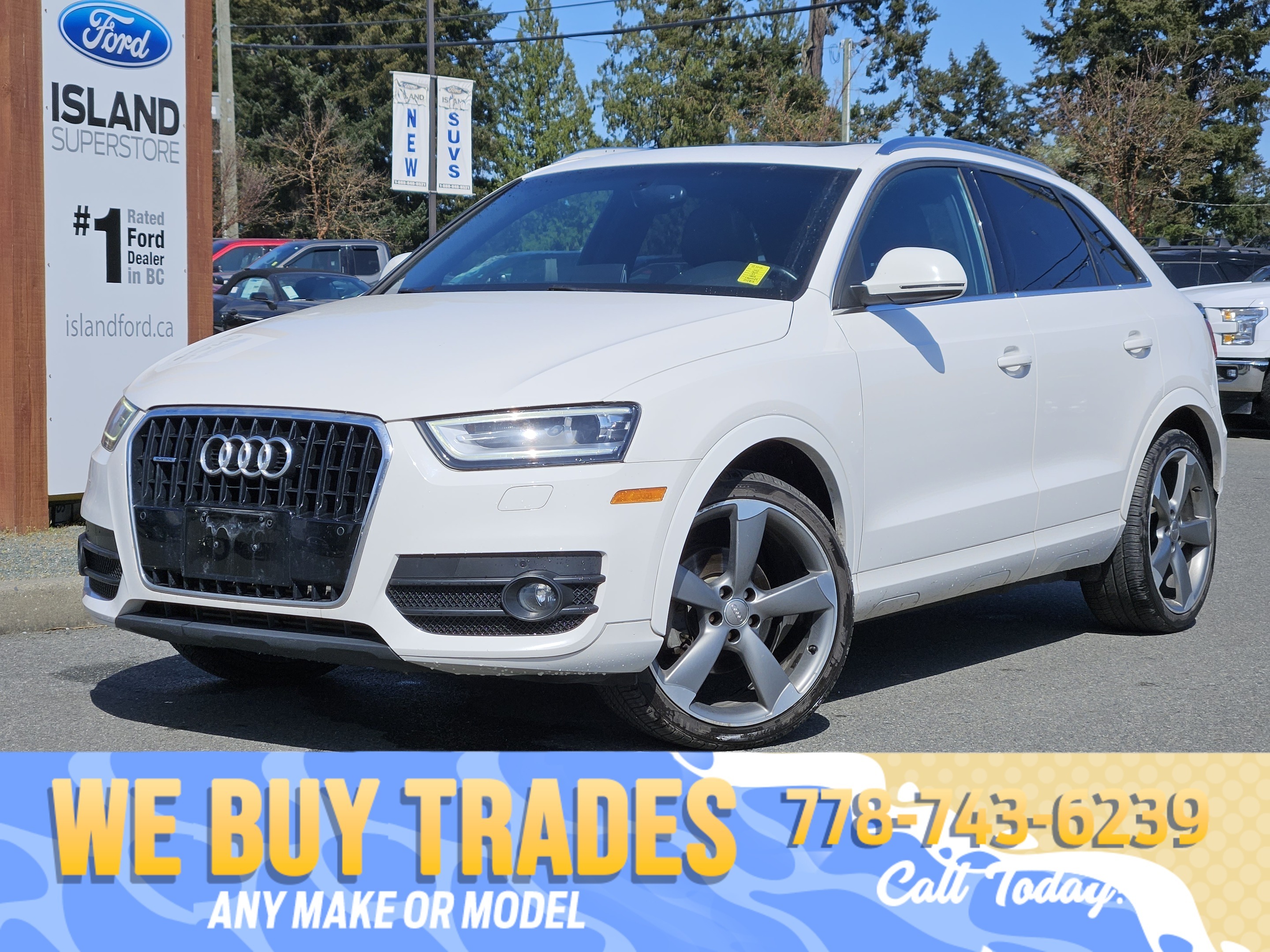White 2015 Audi Q3 2.0T quattro Technik SUV / Crossover Automatic