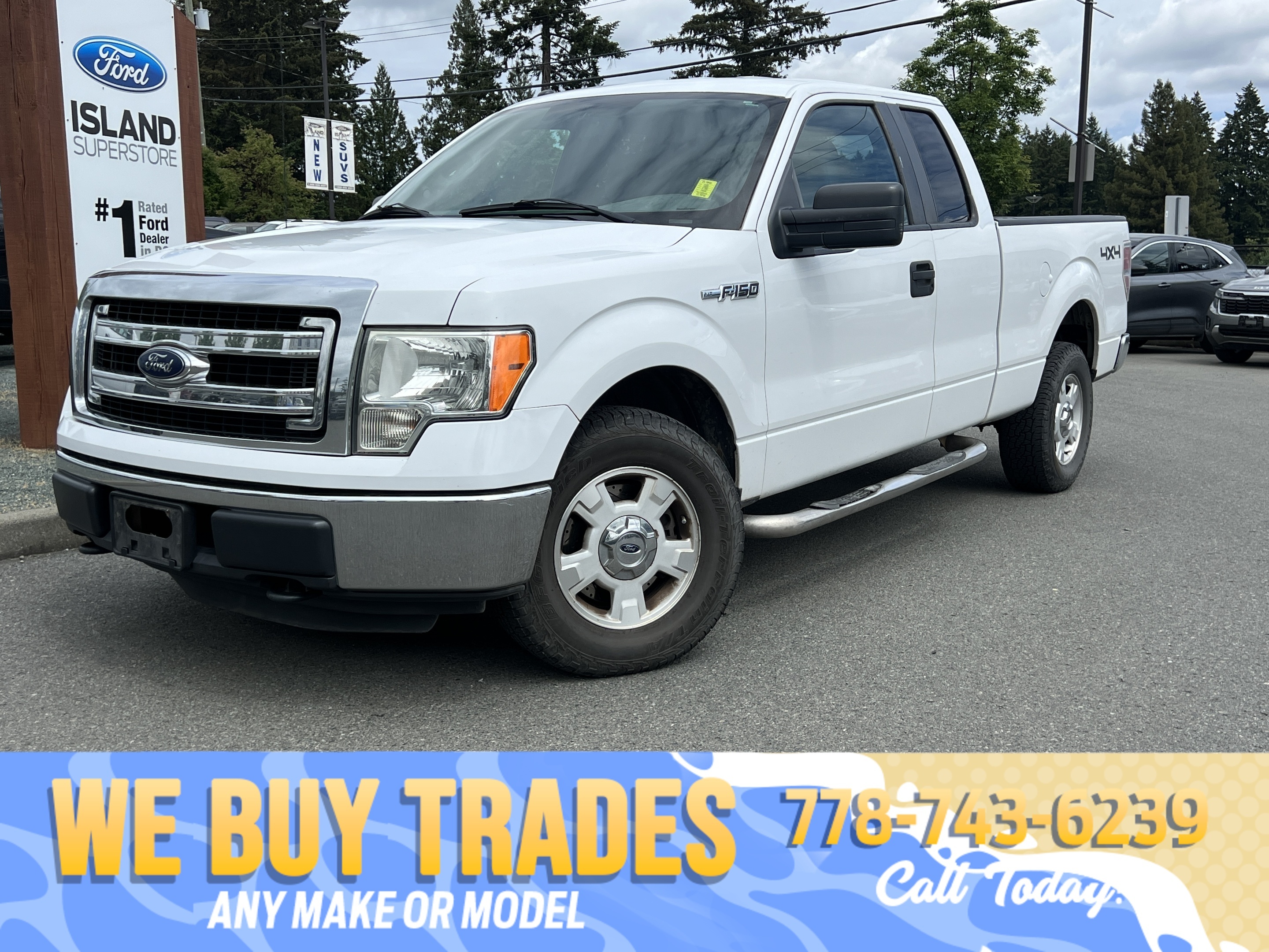 White 2013 Ford F-150 XLT SuperCab 4WD Pickup Truck Four-Wheel Drive Automatic